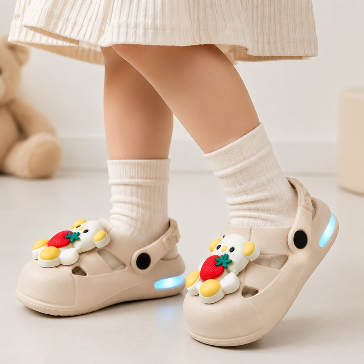 LilWalk GlowBird LED Kids Crocs